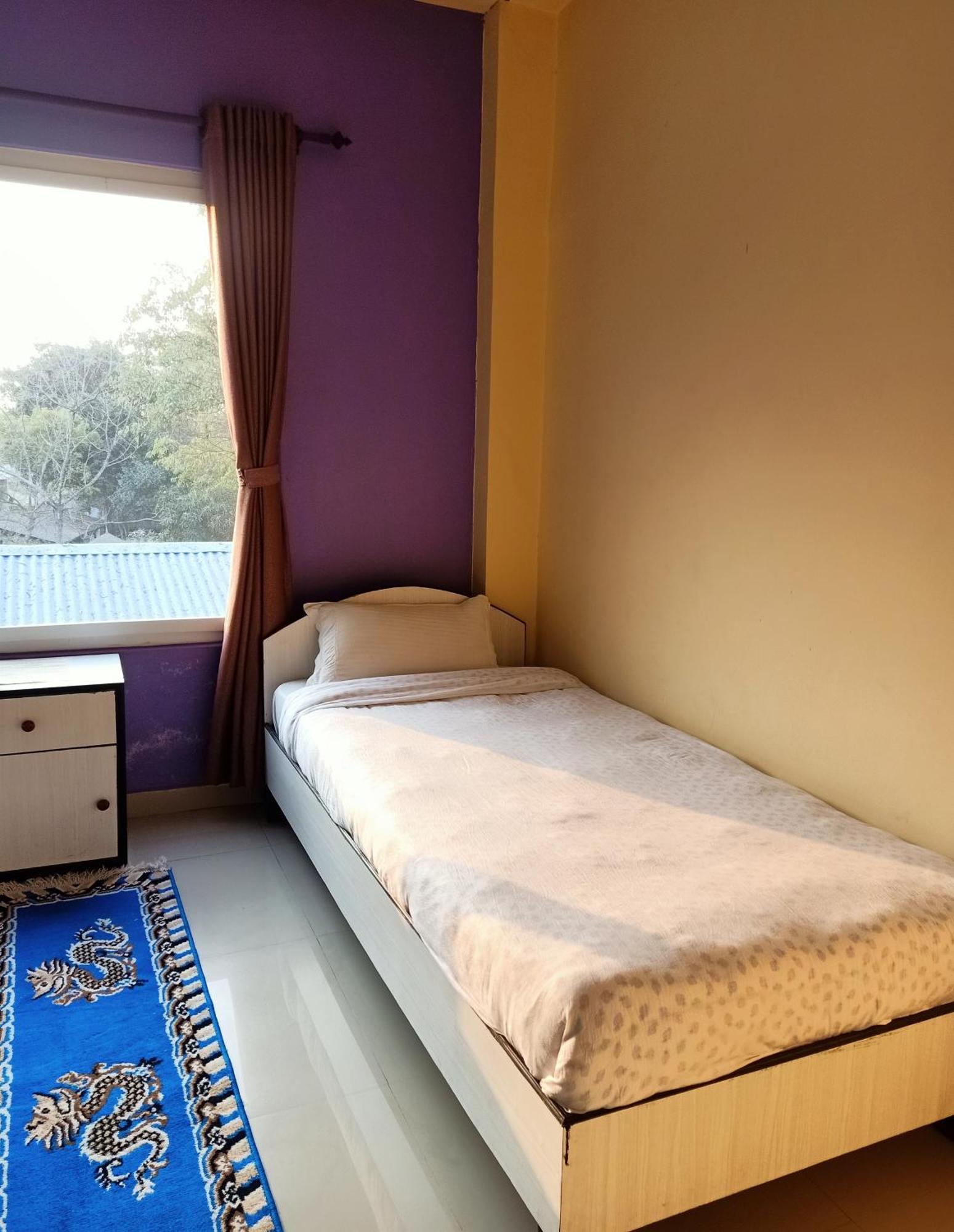 Hotel Rhinoceros-Homestay Sauraha Quarto foto